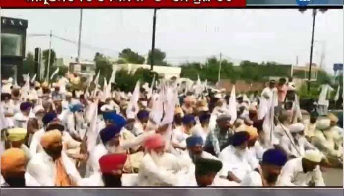Punjab farmers hold protest over RCEP