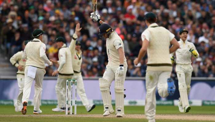 ASHES: ऑस्ट्रेलिया को मिला 399 रन का लक्ष्य, मैच का नतीजा निकलना तय ASHES: ऑस्ट्रेलिया को मिला 399 रन का लक्ष्य, मैच का नतीजा निकलना तय