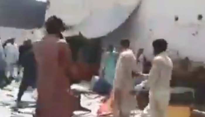 पाकिस्तान के सिंध में हिंदू शिक्षक पर हमला, मंदिर और स्कूल में तोड़फोड़ पाकिस्तान के सिंध में हिंदू शिक्षक पर हमला, मंदिर और स्कूल में तोड़फोड़