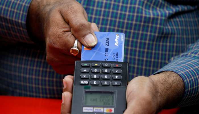 RuPay डेबिट कार्ड वालों के लिए खुशखबरी! अगले महीने से लागू होगा यह नियम RuPay डेबिट कार्ड वालों के लिए खुशखबरी! अगले महीने से लागू होगा यह नियम