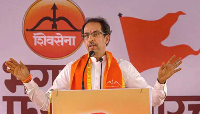 उद्धव ठाकरे ने भरी हुंकार, कहा- राममंदिर निर्माण की घड़ी आ गई, पहली ईंट रखने तैयार रहें शिवसैनिक उद्धव ठाकरे ने भरी हुंकार, कहा- राममंदिर निर्माण की घड़ी आ गई, पहली ईंट रखने तैयार रहें शिवसैनिक