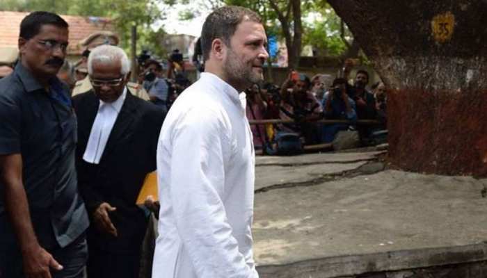 वीर सावरकर के खिलाफ ट्वीट मामले में बुरे फंसे राहुल गांधी, मुंबई पुलिस करेगी पूछताछ वीर सावरकर के खिलाफ ट्वीट मामले में बुरे फंसे राहुल गांधी, मुंबई पुलिस करेगी पूछताछ