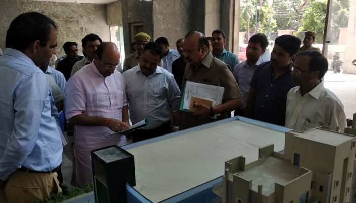 अक्टूबर तक बन जाएगा नोएडा का सुपर स्पेशियलिटी सरकारी अस्पताल, दिल्ली जाने से मिलेगी मुक्ति अक्टूबर तक बन जाएगा नोएडा का सुपर स्पेशियलिटी सरकारी अस्पताल, दिल्ली जाने से मिलेगी मुक्ति