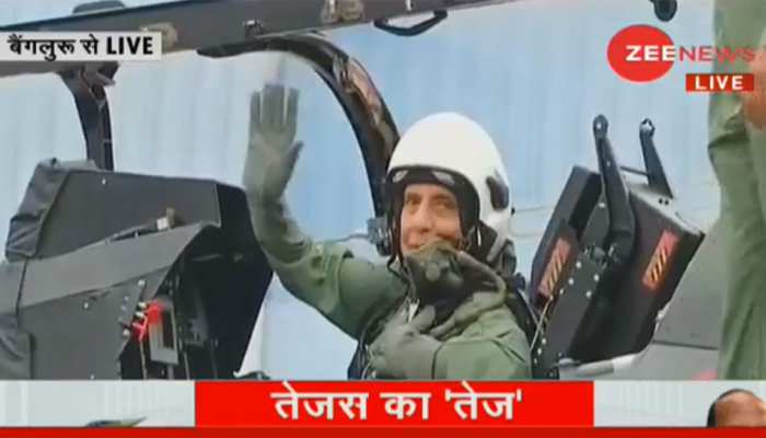 'तेजस' में उड़ान भरने वाले पहले रक्षा मंत्री बने राजनाथ सिंह, बोले- 'मेरी जिंदगी का विशेष अनुभव था' 'तेजस' में उड़ान भरने वाले पहले रक्षा मंत्री बने राजनाथ सिंह, बोले- 'मेरी जिंदगी का विशेष अनुभव था'