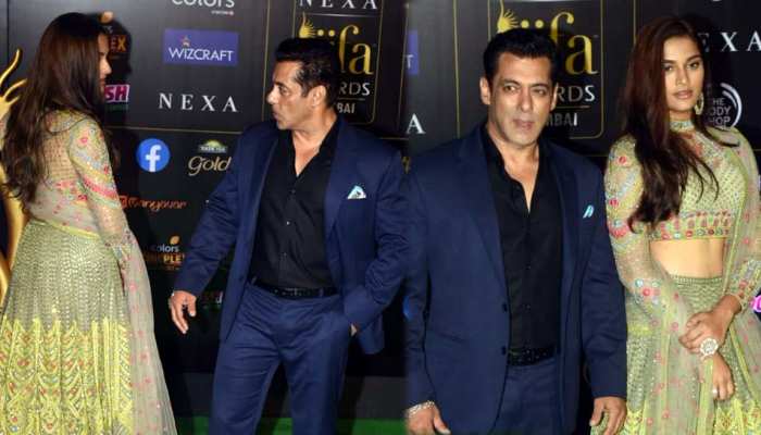 सलमान खान ने IIFA Awards में की 'मिस्ट्री गर्ल' के साथ Entry, जानिए कौन है ये बाला... सलमान खान ने IIFA Awards में की 'मिस्ट्री गर्ल' के साथ Entry, जानिए कौन है ये बाला...