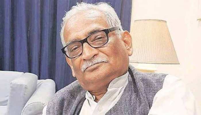 राम के नाम पर हो गया रार, जज से भिड़ गए वकील राम के नाम पर हो गया रार, जज से भिड़ गए वकील