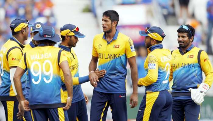 Sri Lanka vs Pakistan: खतरे के बावजूद पाकिस्तान दौरे पर जाएगी श्रीलंकाई क्रिकेट टीम Sri Lanka vs Pakistan: खतरे के बावजूद पाकिस्तान दौरे पर जाएगी श्रीलंकाई क्रिकेट टीम