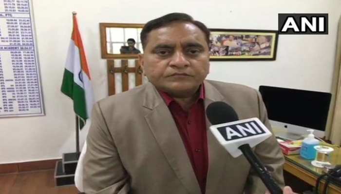 SC के निर्देशानुसार SIT गठित की और चिन्मयानंद को गिरफ्तार किया, केस में देरी नहीं हुई: डीजीपी SC के निर्देशानुसार SIT गठित की और चिन्मयानंद को गिरफ्तार किया, केस में देरी नहीं हुई: डीजीपी