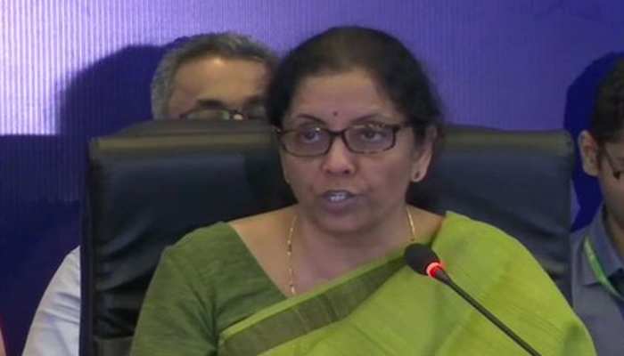 GST काउंसिल में छोटे व्यापारियों को राहत, 20 वस्तुओं और 12 सेवाओं पर जीएसटी दर घटाई GST काउंसिल में छोटे व्यापारियों को राहत, 20 वस्तुओं और 12 सेवाओं पर जीएसटी दर घटाई