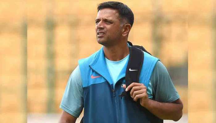 ICC ने राहुल द्रविड़ को लेकर कर दी बड़ी गलती, सोशल मीडिया पर मच गया हंगामा ICC ने राहुल द्रविड़ को लेकर कर दी बड़ी गलती, सोशल मीडिया पर मच गया हंगामा
