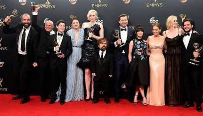 Emmy Awards: 'गेम ऑफ थ्रोन्स' ने जीता बेस्ट ड्रामा सीरीज का अवॉर्ड, यहां देखें विनर्स लिस्ट Emmy Awards: 'गेम ऑफ थ्रोन्स' ने जीता बेस्ट ड्रामा सीरीज का अवॉर्ड, यहां देखें विनर्स लिस्ट