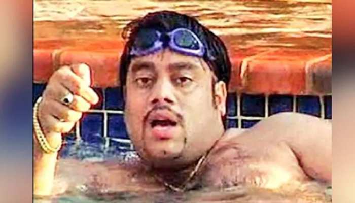 अंडरवर्ल्ड डॉन रवि पुजारी के प्रत्यर्पण की कोशिश में जुटी गुजरात पुलिस अंडरवर्ल्ड डॉन रवि पुजारी के प्रत्यर्पण की कोशिश में जुटी गुजरात पुलिस