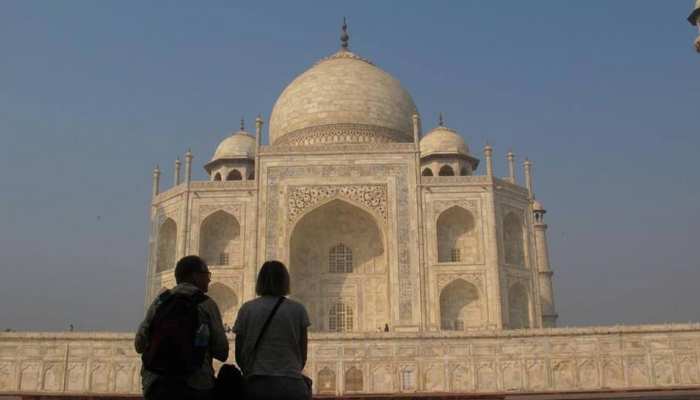जैश-ए-मोहम्मद की धमकी के बाद आगरा में हाई अलर्ट, सुरक्षा बढ़ाई गई जैश-ए-मोहम्मद की धमकी के बाद आगरा में हाई अलर्ट, सुरक्षा बढ़ाई गई