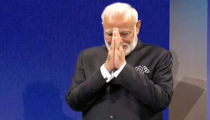 न्यूयॉर्क में PM मोदी के लिए बेताब भारतीय समुदाय, UN मुख्यालय के बाहर गूंजेगा 'हर-हर मोदी' न्यूयॉर्क में PM मोदी के लिए बेताब भारतीय समुदाय, UN मुख्यालय के बाहर गूंजेगा 'हर-हर मोदी'