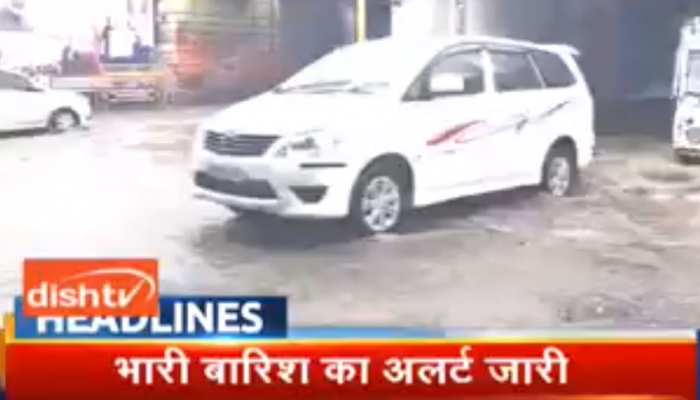 उत्तर प्रदेश में आफत बनी बारिश, अब तक 24 लोगों की मौत उत्तर प्रदेश में आफत बनी बारिश, अब तक 24 लोगों की मौत