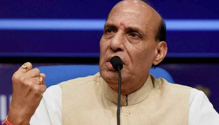 घुसपैठ की कोशिश पर PAK को रक्षामंत्री ने चेताया, कहा- 'हम उन्हें चैन से नहीं बैठने देंगे' घुसपैठ की कोशिश पर PAK को रक्षामंत्री ने चेताया, कहा- 'हम उन्हें चैन से नहीं बैठने देंगे'