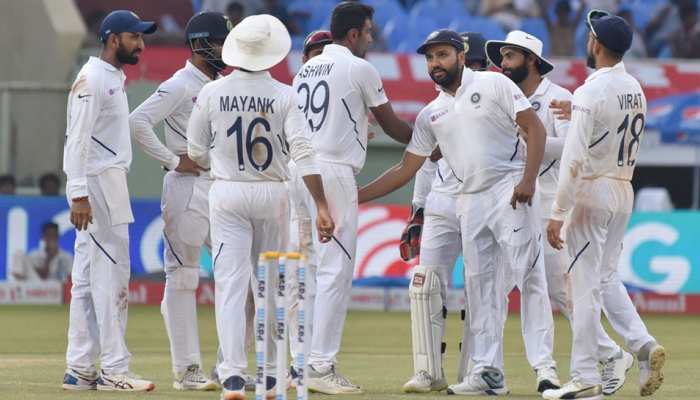 IND vs SA: टीम इंडिया को मिली 71 रन की बढ़त, अब ये हैं जीत की संभावनाएं IND vs SA: टीम इंडिया को मिली 71 रन की बढ़त, अब ये हैं जीत की संभावनाएं