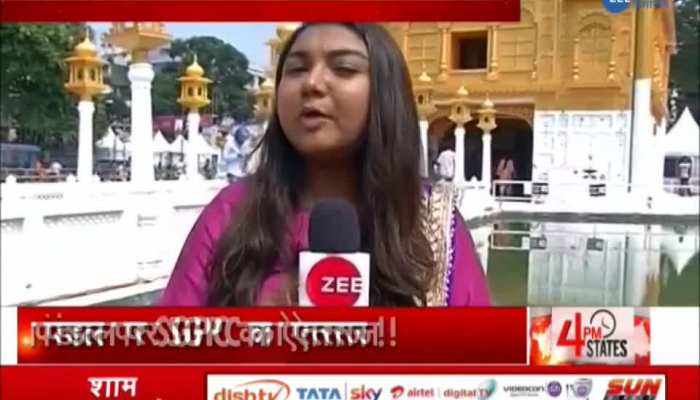 Durga puja pandal made as similer to golden temple in kolkata