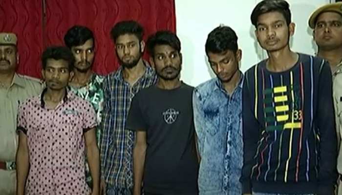 राजस्थान: रविंद्र हत्याकांड का पुलिस ने किया खुलासा, 6 आरोपियों को किया गिरफ्तार राजस्थान: रविंद्र हत्याकांड का पुलिस ने किया खुलासा, 6 आरोपियों को किया गिरफ्तार