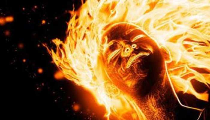 बिहार: बच्चा चोरी के शक में परिजनों ने महिला को जिंदा जलाया, जांच में जुटी पुलिस बिहार: बच्चा चोरी के शक में परिजनों ने महिला को जिंदा जलाया, जांच में जुटी पुलिस