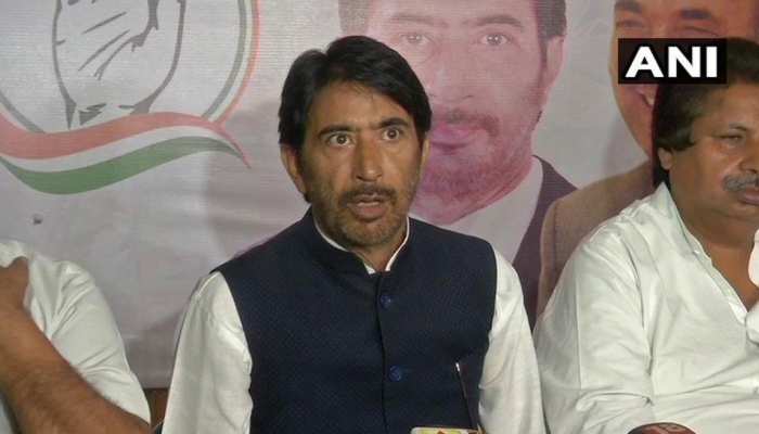 जम्मू कश्मीर: कांग्रेस ने BDC चुनाव का किया बहिष्कार, कहा, 'लोगों को विश्वास में नहीं लिया गया' जम्मू कश्मीर: कांग्रेस ने BDC चुनाव का किया बहिष्कार, कहा, 'लोगों को विश्वास में नहीं लिया गया'