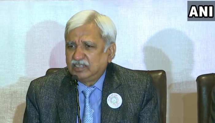 हरियाणा चुनावों पर बोले CEC, अति संवेदनशील मतदान केन्द्रों पर कराई जाएगी वेब-कास्टिंग हरियाणा चुनावों पर बोले CEC, अति संवेदनशील मतदान केन्द्रों पर कराई जाएगी वेब-कास्टिंग