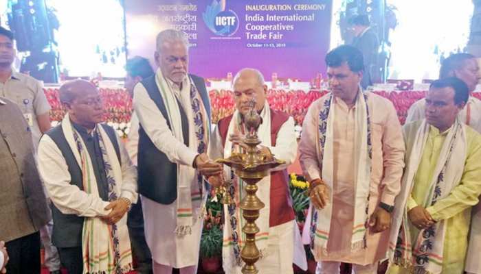 तो क्या ऐसे 50 खरब डॉलर की अर्थव्यवस्था बनेगा भारत, क्या ये है मोदी सरकार की पूरी प्लानिंग? तो क्या ऐसे 50 खरब डॉलर की अर्थव्यवस्था बनेगा भारत, क्या ये है मोदी सरकार की पूरी प्लानिंग?