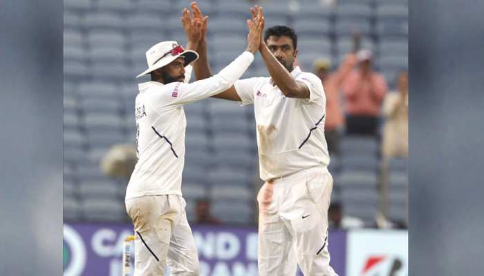 टीम दक्षिण अफ्रीका को फॉलोऑन देगी या नहीं, फैसला कप्तान विराट कोहली के ऊपर : अश्विन टीम दक्षिण अफ्रीका को फॉलोऑन देगी या नहीं, फैसला कप्तान विराट कोहली के ऊपर : अश्विन