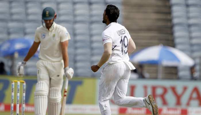 IND vs SA: पुणे में उमेश का दूसरा शिकार बना यह प्लेयर, साहा ने लपका सुपरमैन कैच IND vs SA: पुणे में उमेश का दूसरा शिकार बना यह प्लेयर, साहा ने लपका सुपरमैन कैच