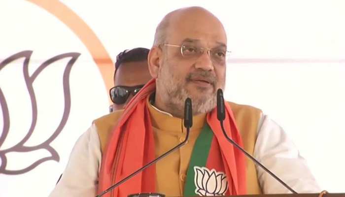 महाराष्ट्र चुनाव: अमित शाह ने कसा तंज, 'मोदी-मोदी' के नारे से कांग्रेस वालों के पेट में दर्द होता है' महाराष्ट्र चुनाव: अमित शाह ने कसा तंज, 'मोदी-मोदी' के नारे से कांग्रेस वालों के पेट में दर्द होता है'