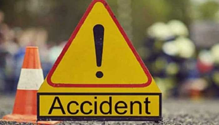 नंद गोपाल नंदी के काफिले की एस्कॉर्ट पलटी, ड्राइवर समेत 3 पुलिसकर्मी घायल नंद गोपाल नंदी के काफिले की एस्कॉर्ट पलटी, ड्राइवर समेत 3 पुलिसकर्मी घायल