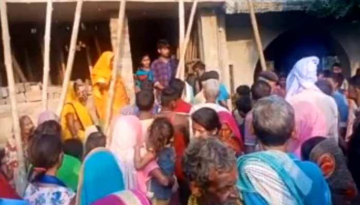 बिहार: बेखौफ अपराधियों ने रात के अंधेरे में किया हथौड़े से हमला, मां-बेटे की मौत बिहार: बेखौफ अपराधियों ने रात के अंधेरे में किया हथौड़े से हमला, मां-बेटे की मौत