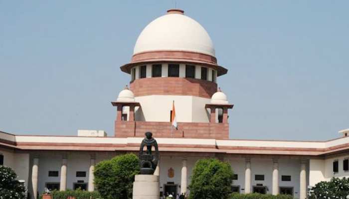 जम्मू कश्मीर: सुप्रीम कोर्ट ने सरकार से पूछा, 'क्या आप पाबंदियों से जुड़े प्रशानिक आदेश पेश करेंगे?' जम्मू कश्मीर: सुप्रीम कोर्ट ने सरकार से पूछा, 'क्या आप पाबंदियों से जुड़े प्रशानिक आदेश पेश करेंगे?'