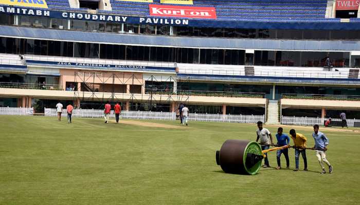 INDvsSA: सीरीज के आखिरी टेस्ट मैच के लिए तैयार है रांची का JSCA, समर्थकों में उत्साह INDvsSA: सीरीज के आखिरी टेस्ट मैच के लिए तैयार है रांची का JSCA, समर्थकों में उत्साह