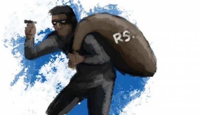 सहरसा: अपराधियों के हौसले बुलंद, खिड़की तोड़कर दुकान से ले उड़े कीमती सामना सहरसा: अपराधियों के हौसले बुलंद, खिड़की तोड़कर दुकान से ले उड़े कीमती सामना