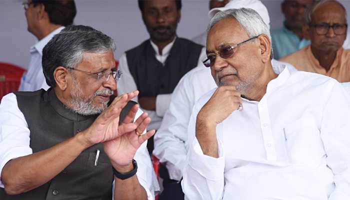 जलजमाव: CM नीतीश, सुशील मोदी के खिलाफ CJM कोर्ट में शिकायत दर्ज, हाईकोर्ट में भी सुनवाई जलजमाव: CM नीतीश, सुशील मोदी के खिलाफ CJM कोर्ट में शिकायत दर्ज, हाईकोर्ट में भी सुनवाई