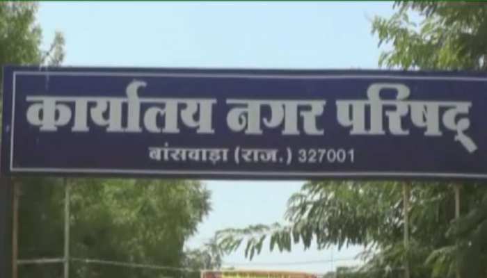 बांसवाड़ा में नहीं हो रही पॉलीथिन बैन मुहिम की पालना, प्रशासन नदारद बांसवाड़ा में नहीं हो रही पॉलीथिन बैन मुहिम की पालना, प्रशासन नदारद
