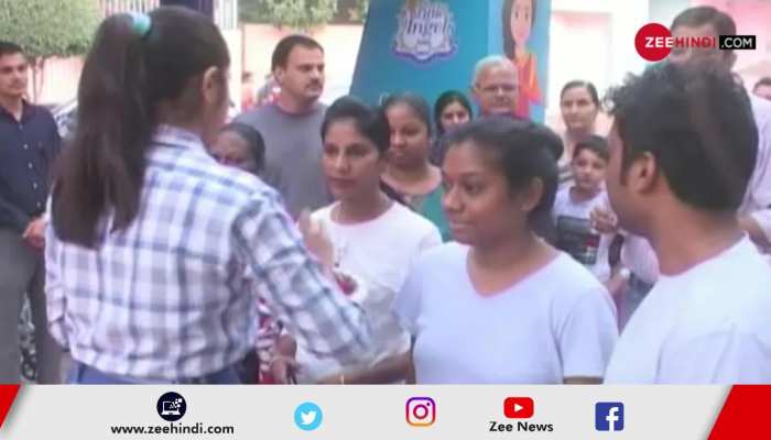 Haryana: Red carpet spread in welcome of voters, watch video