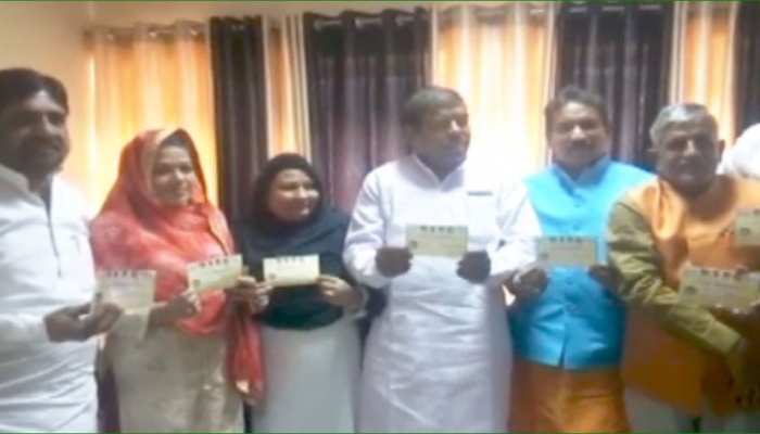 मुस्लिम राष्ट्रीय मंच ने की अयोध्या में राम मंदिर निर्माण की पैरवी, कही यह बात मुस्लिम राष्ट्रीय मंच ने की अयोध्या में राम मंदिर निर्माण की पैरवी, कही यह बात