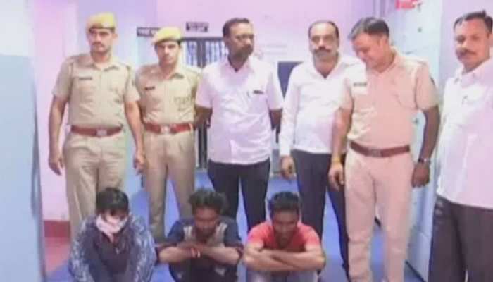 बीकानेर: महिलाओं के साथ लूट करने वाले गिरोह का पुलिस किया खुलासा बीकानेर: महिलाओं के साथ लूट करने वाले गिरोह का पुलिस किया खुलासा