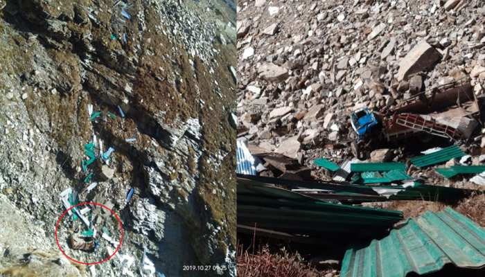 हिमाचल के मनाली में गहरी खाई में जा गिरा ट्रक, 2 की मौत हिमाचल के मनाली में गहरी खाई में जा गिरा ट्रक, 2 की मौत
