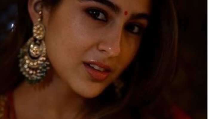 हिंदुस्तानी अंदाज में सारा अली के 4 दिवाली धमाके हिंदुस्तानी अंदाज में सारा अली के 4 दिवाली धमाके