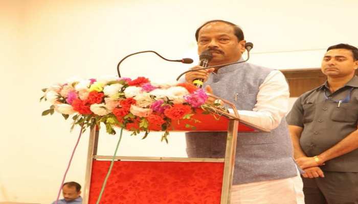 रांची: CM रघुवर का कांग्रेस-जेएमएम पर हमला, कहा- दोनों दलों ने आदिवासियों को डराया रांची: CM रघुवर का कांग्रेस-जेएमएम पर हमला, कहा- दोनों दलों ने आदिवासियों को डराया