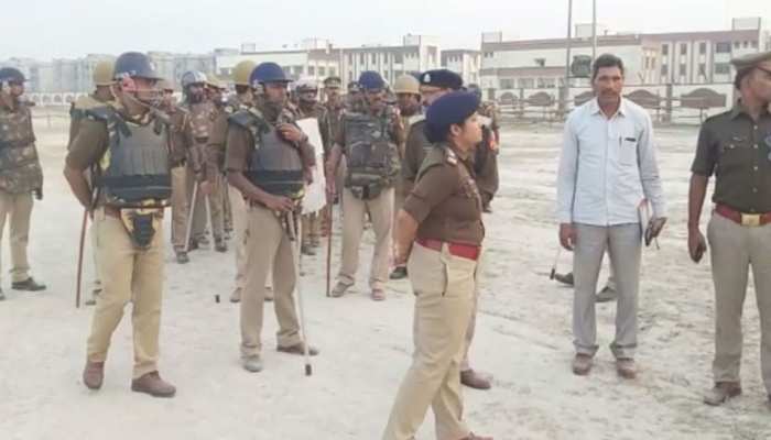अयोध्या फैसले से पहले अमेठी में बढ़ाई सुरक्षा, अफवाह फैलाई तो होगी कड़ी कार्रवाई अयोध्या फैसले से पहले अमेठी में बढ़ाई सुरक्षा, अफवाह फैलाई तो होगी कड़ी कार्रवाई