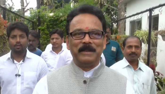 Jharkhand Assembly Election 2019: लोहरदगा से सुखदेव भगत आज भरेंगे BJP की टिकट पर पर्चा Jharkhand Assembly Election 2019: लोहरदगा से सुखदेव भगत आज भरेंगे BJP की टिकट पर पर्चा