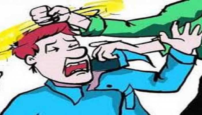 लखीसराय: ग्रामीणों ने बोरिंग बंद होने का किया विरोध, दबंगों ने जमकर की मारपीट लखीसराय: ग्रामीणों ने बोरिंग बंद होने का किया विरोध, दबंगों ने जमकर की मारपीट