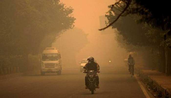 जयपुर: SMOG ने बदला बिजनेस मॉडल, भिवाड़ी में 3 नवंबर से 335 इकाइयों में काम बंद जयपुर: SMOG ने बदला बिजनेस मॉडल, भिवाड़ी में 3 नवंबर से 335 इकाइयों में काम बंद