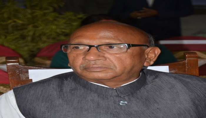 रांची: सरयू राय को टिकट में नहीं है रूचि, कहा- शीर्ष नेताओं को असमंजस में नहीं चाहता रखना रांची: सरयू राय को टिकट में नहीं है रूचि, कहा- शीर्ष नेताओं को असमंजस में नहीं चाहता रखना
