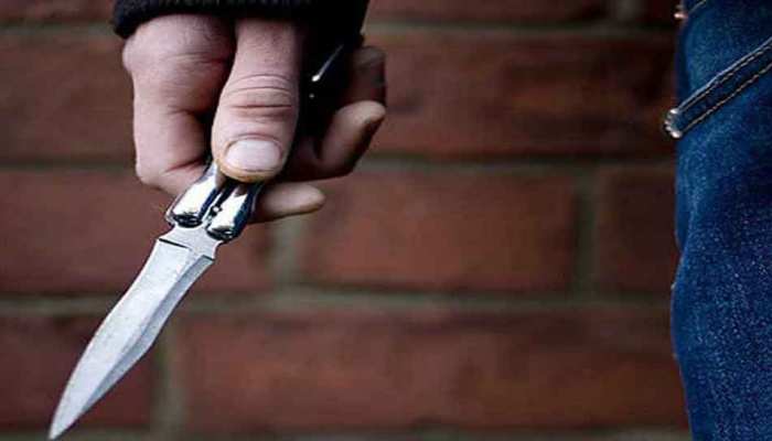 झालावाड़: ग्राम विकास अधिकारी पर हमला, भतीजे ने ही चाकू से किया घायल झालावाड़: ग्राम विकास अधिकारी पर हमला, भतीजे ने ही चाकू से किया घायल