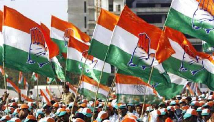 झारखंड चुनाव: अमित शाह पर विपक्ष का निशाना, कांग्रेस बोली- BJP ने लूटने का काम किया झारखंड चुनाव: अमित शाह पर विपक्ष का निशाना, कांग्रेस बोली- BJP ने लूटने का काम किया